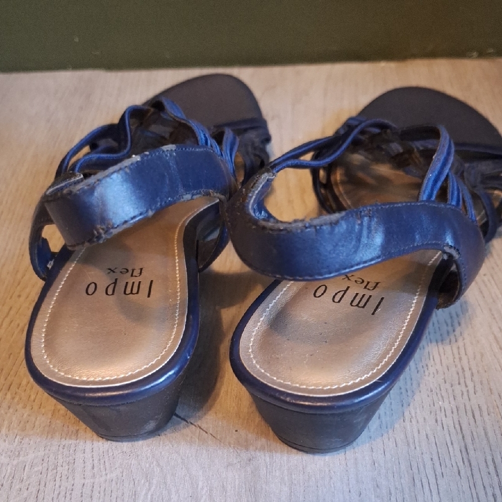 Impo Navy Strappy Sandals - Picture 4 of 5